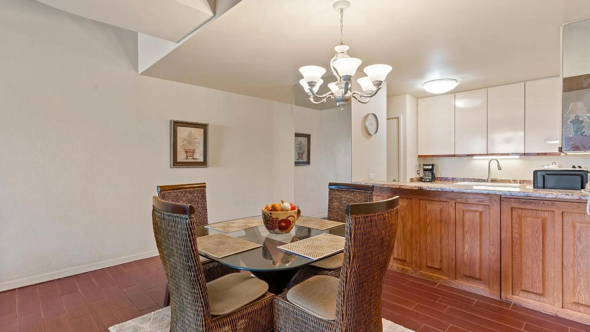 Kamaole Sands 4-407 - Ocean Views, King Beds, Spacious Layout, Split-Ac, Wi-Fi Wailea  Holiday home